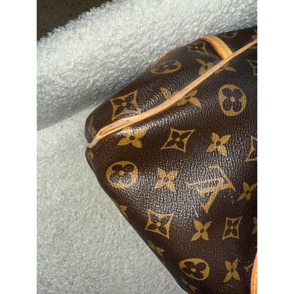 Louis Vuitton Monogram Canvas Bag - Picture 6 of 8
